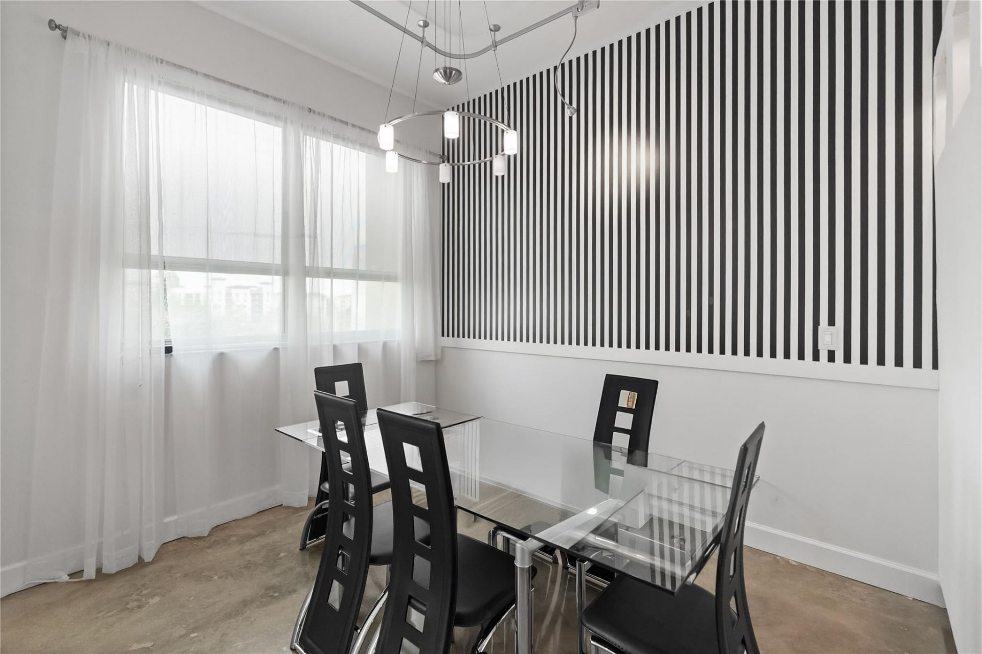 313 NE 2nd Street, Unit 405, Fort Lauderdale, FL 33301 Photo