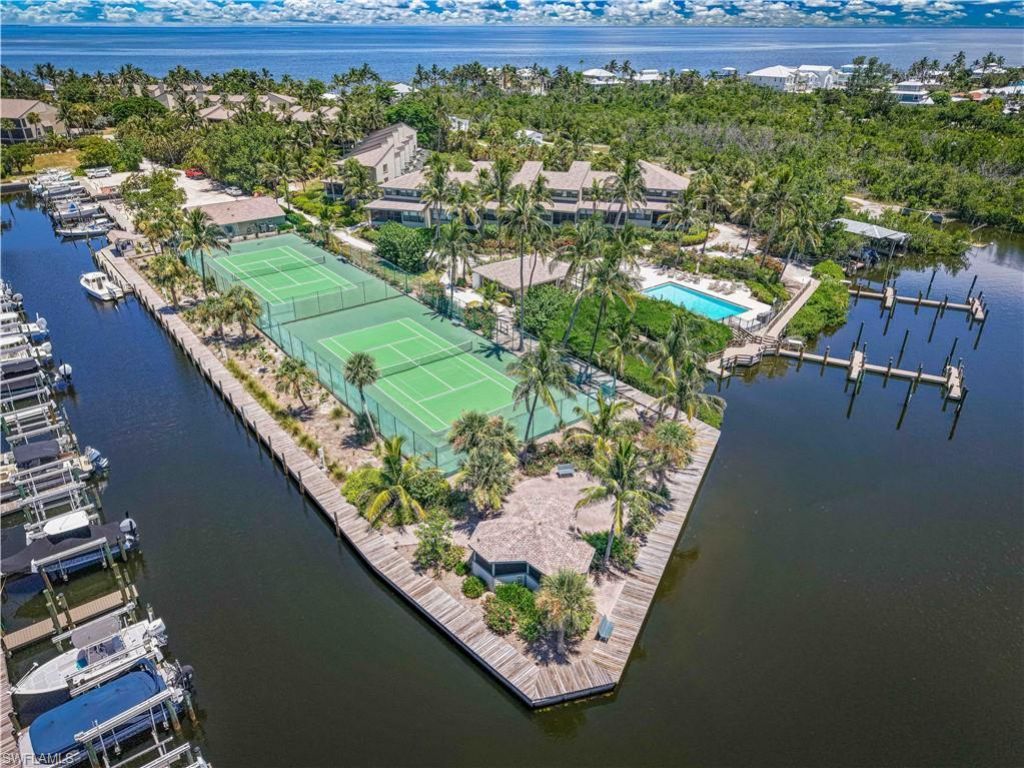 16600 Bocilla Island Club Dr, Unit 35, Bokeelia, FL 33922 Photo