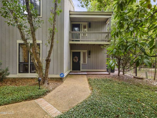 54 Eastbrooke Street, Jackson, MS 39216