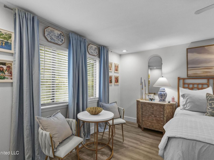 Property Image 40