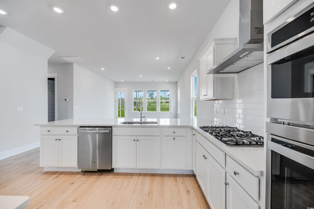 8314 Esplanade Shore Dr. Photo 10