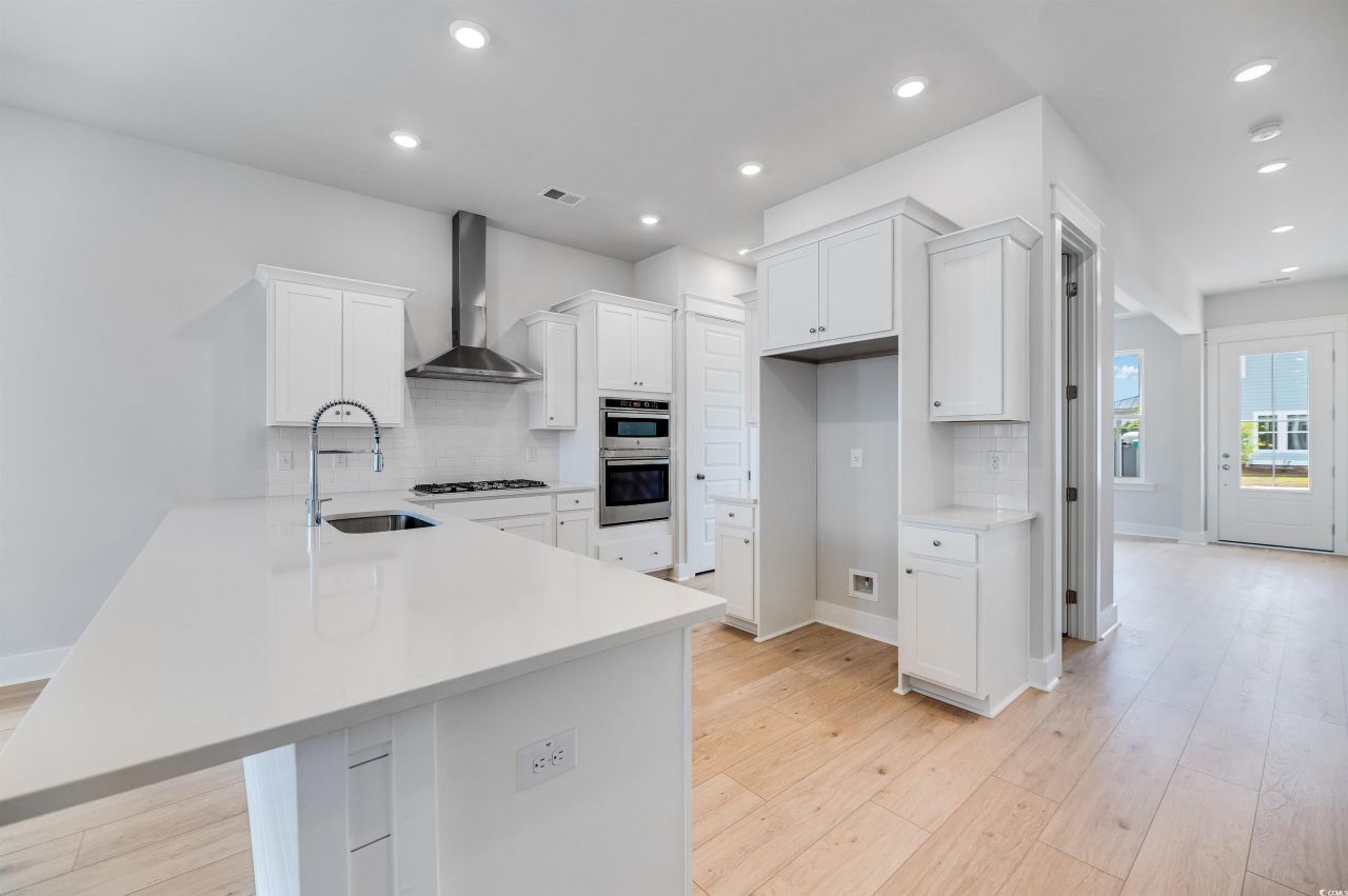 8314 Esplanade Shore Dr. Photo 11