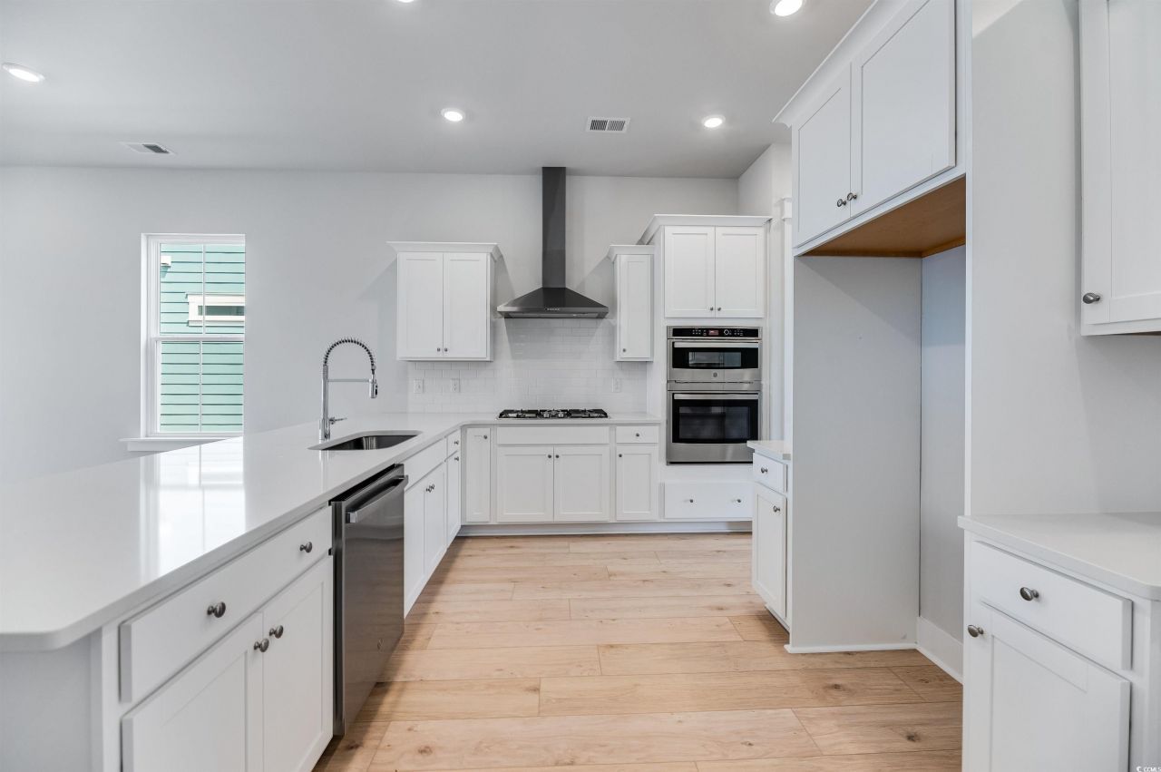 8314 Esplanade Shore Dr. Photo 9