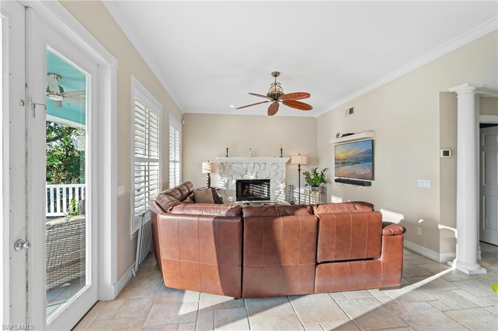 1495 Gordon River Ln, Naples, FL 34104 Photo