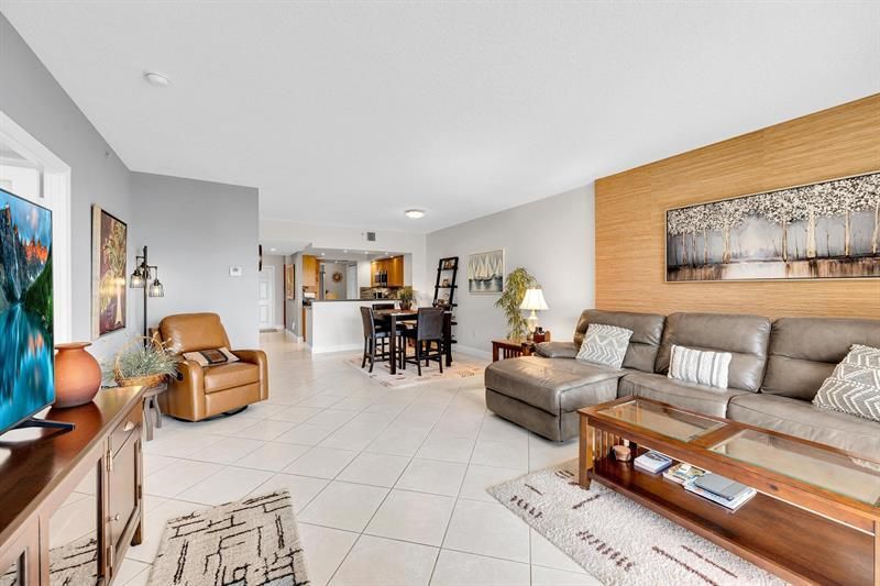 2880 NE 14th Street Causeway, Unit 110, Pompano Beach, FL 33062 Photo