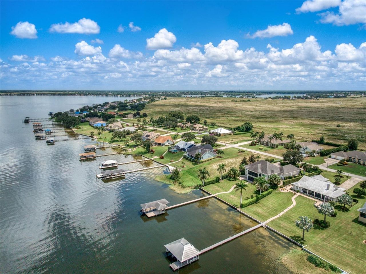 632 Sunset Pointe Drive, Lake Placid, FL 33852 Photo