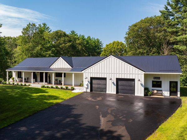 10 Lewis Road, Kittery, ME 03904