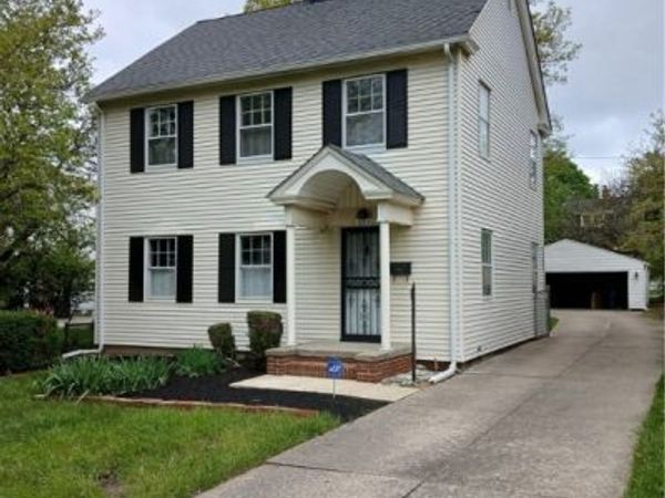 3609 Stoer Road, Shaker Heights, OH 44122