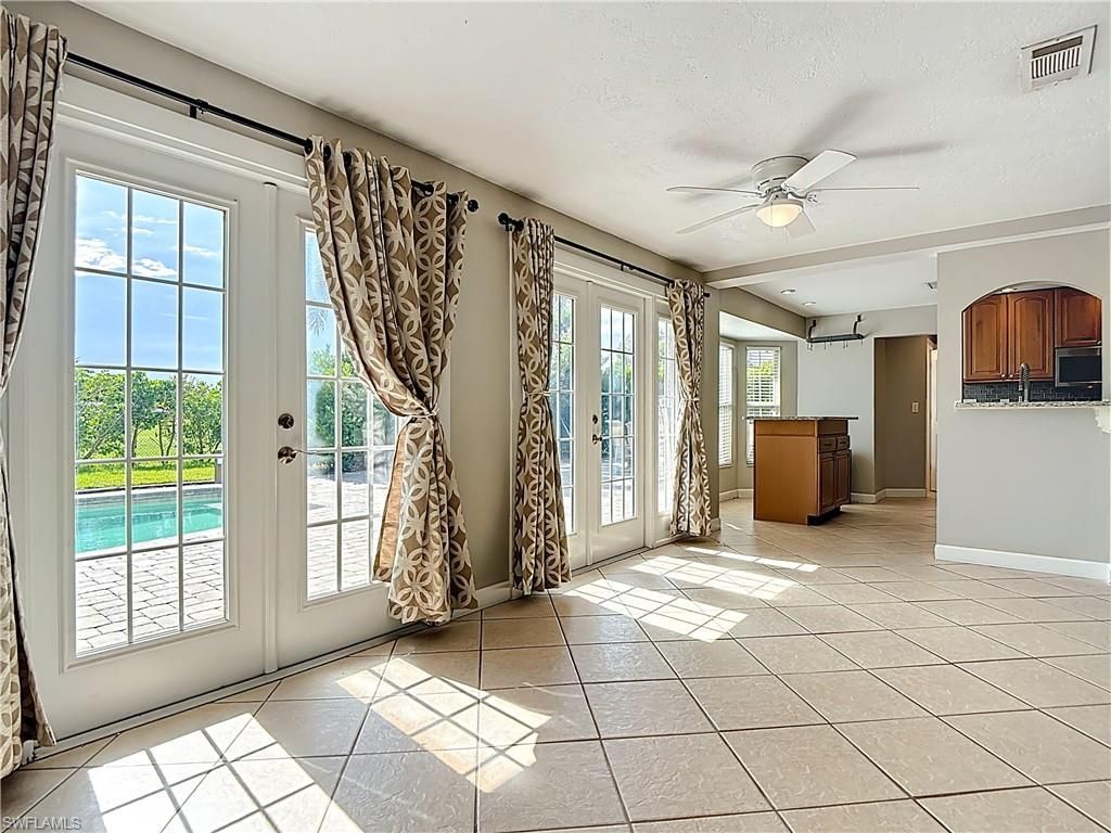 5351 Chippendale Cir E, Fort Myers, FL 33919 Photo