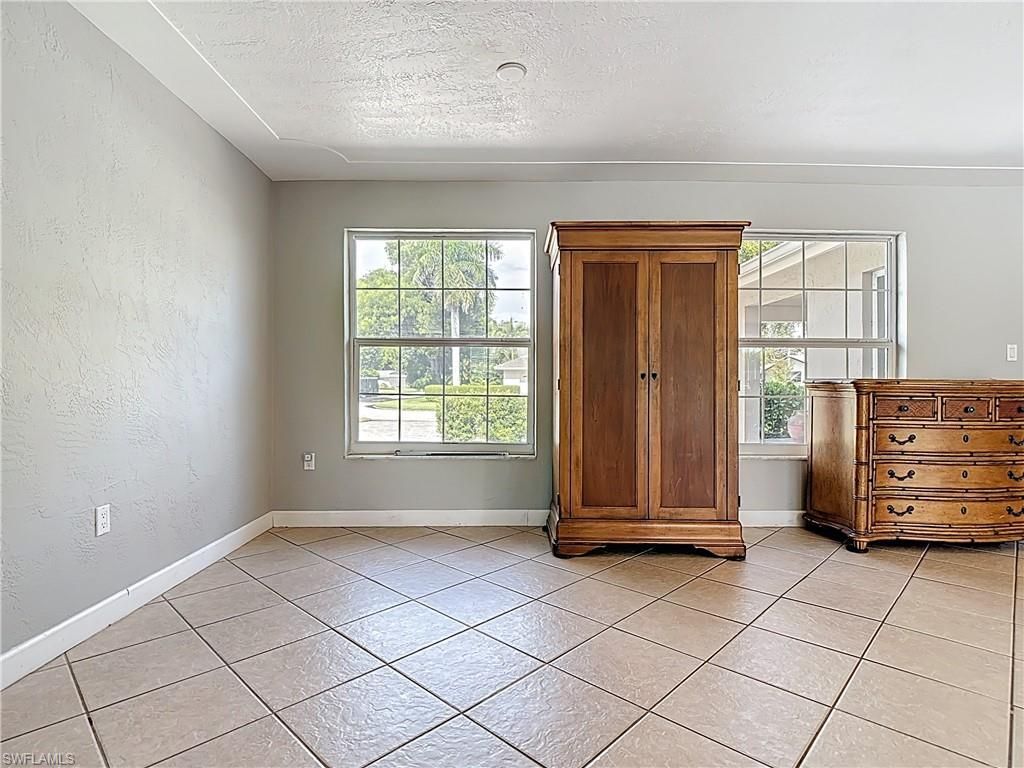 5351 Chippendale Cir E, Fort Myers, FL 33919 Photo