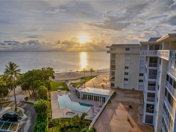 3401 Gulf Shore BLVD N, Unit 205, NAPLES, FL 34103
