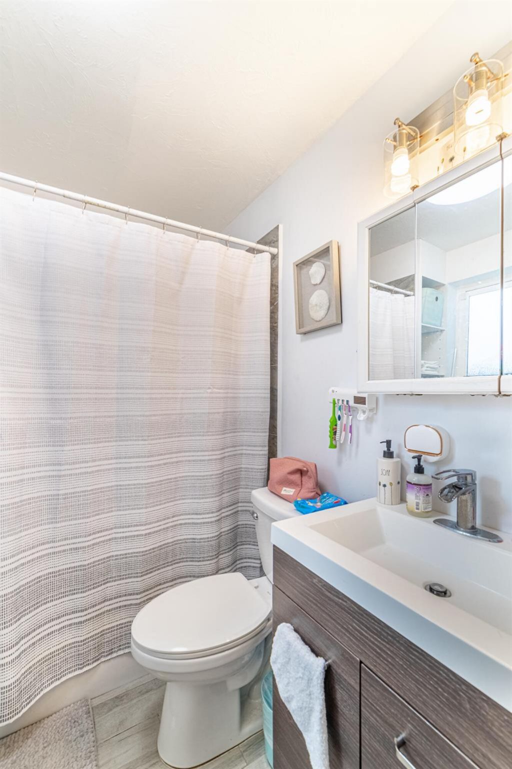 516 Nathan Hale Road, West Palm Beach, FL 33405 Photo