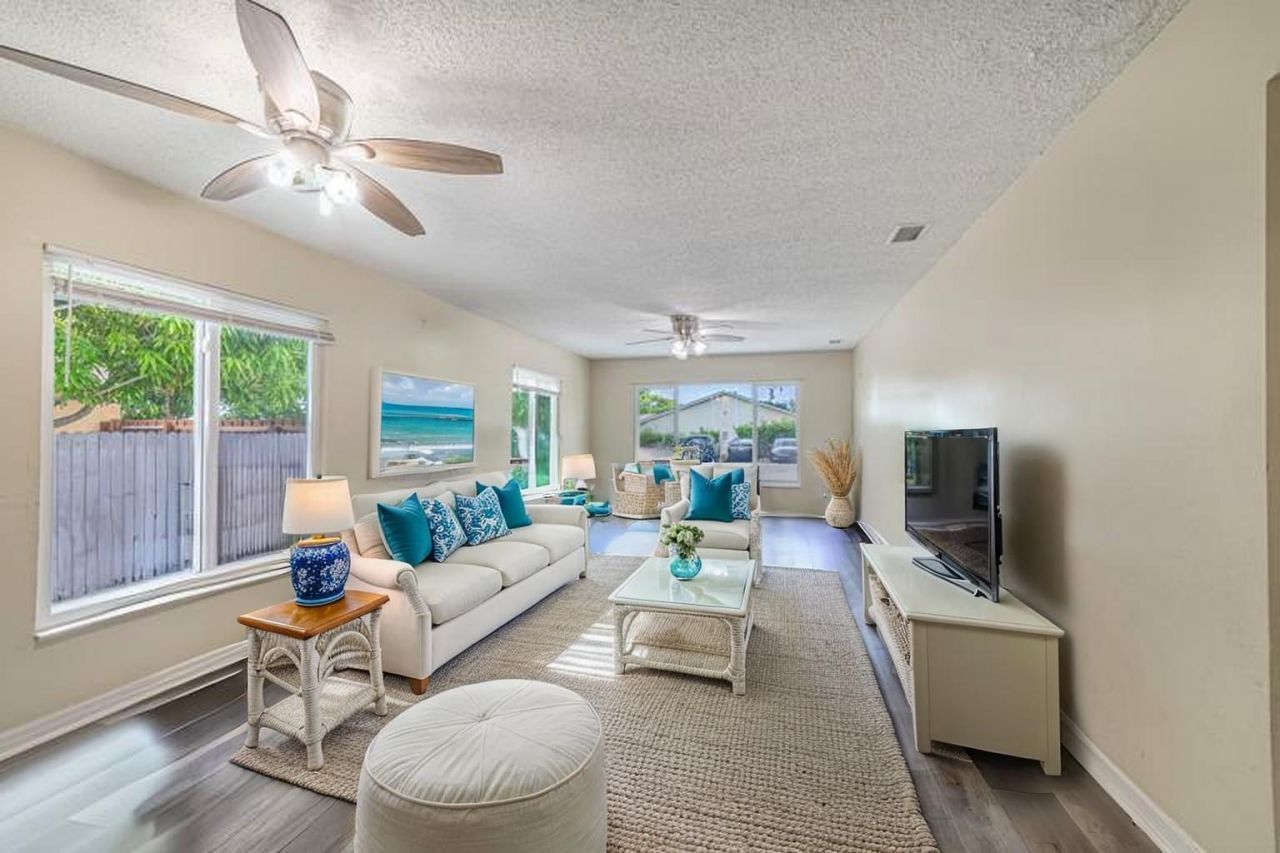 516 Nathan Hale Road, West Palm Beach, FL 33405 Photo