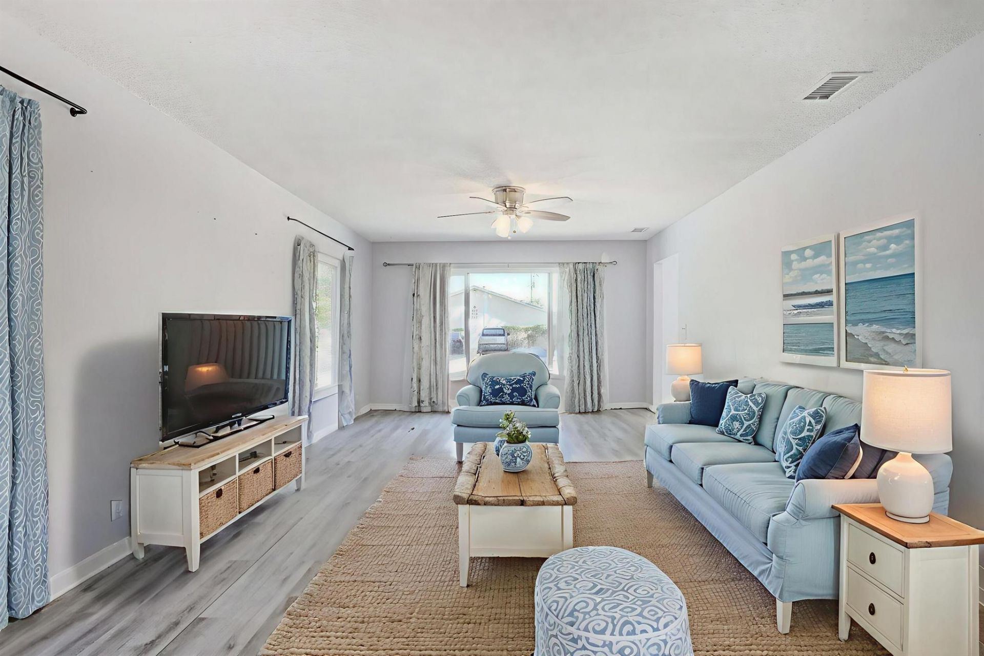 516 Nathan Hale Road, West Palm Beach, FL 33405 Photo