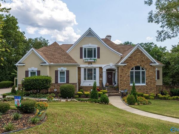 709 Tannahill Drive SE, Huntsville, AL 35802
