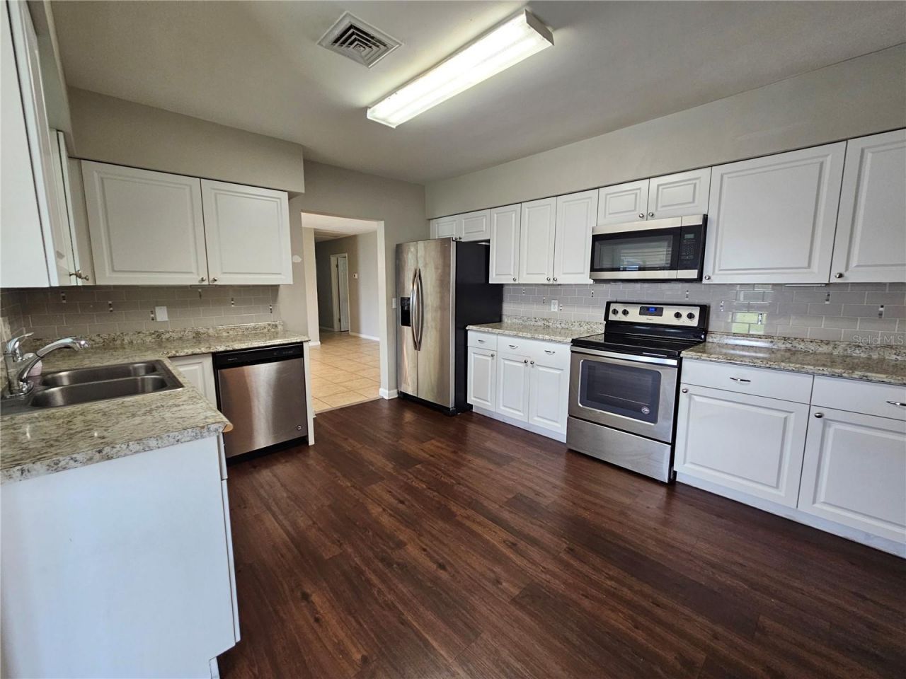 5206 6th Avenue Drive W, Bradenton, FL 34209 Photo