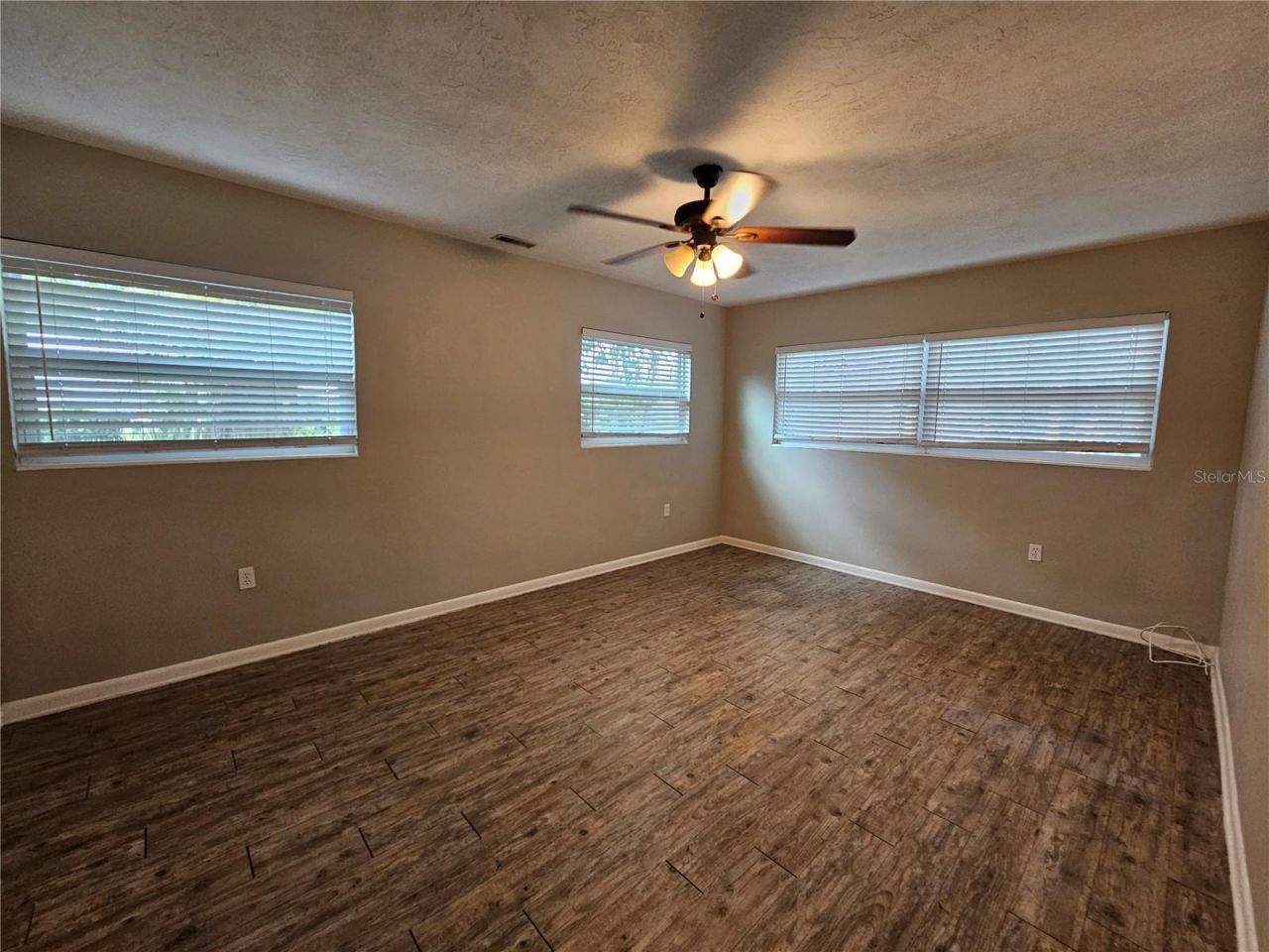 5206 6th Avenue Drive W, Bradenton, FL 34209 Photo