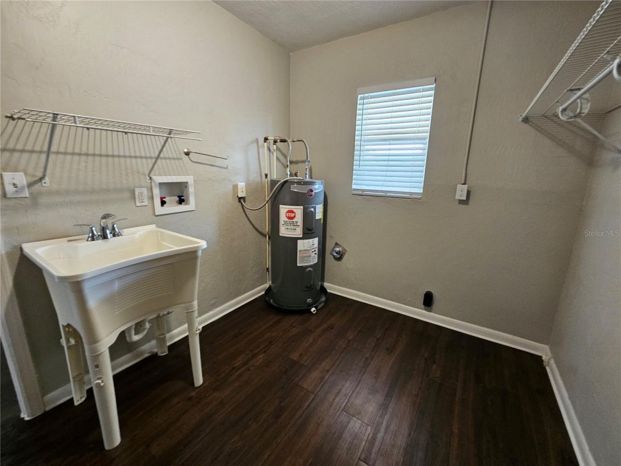 5206 6th Avenue Drive W, Bradenton, FL 34209 Photo