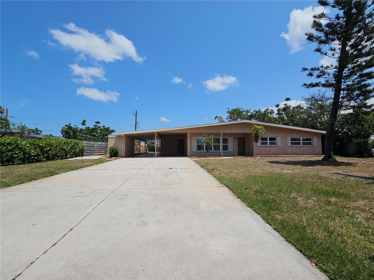 5206 6th Avenue Drive W, Bradenton, FL 34209 Photo