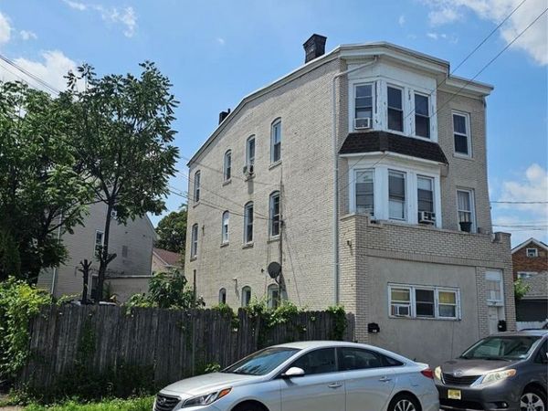 310-312 Vreeland Avenue, PATERSON, NJ 07513