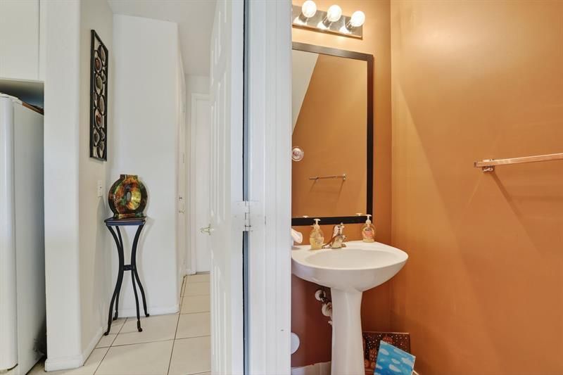 3426 NW 14th Court, Unit 3426, Fort Lauderdale, FL 33311 Photo