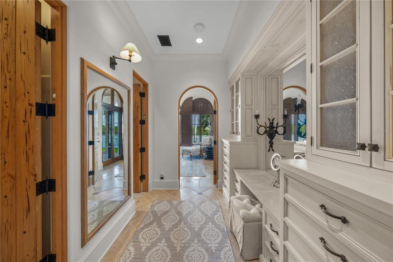 139 S Washington Drive, Sarasota, FL 34236 Photo