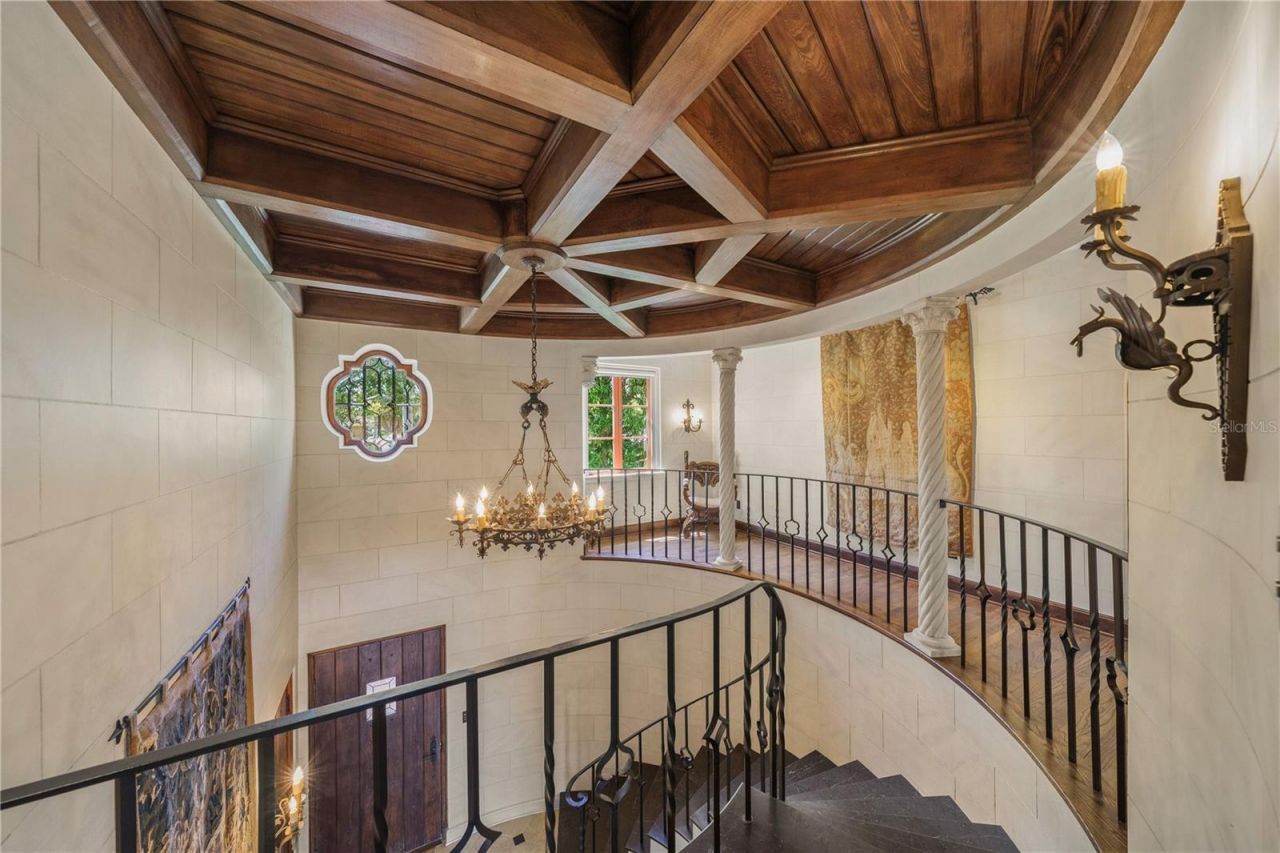 139 S Washington Drive, Sarasota, FL 34236 Photo