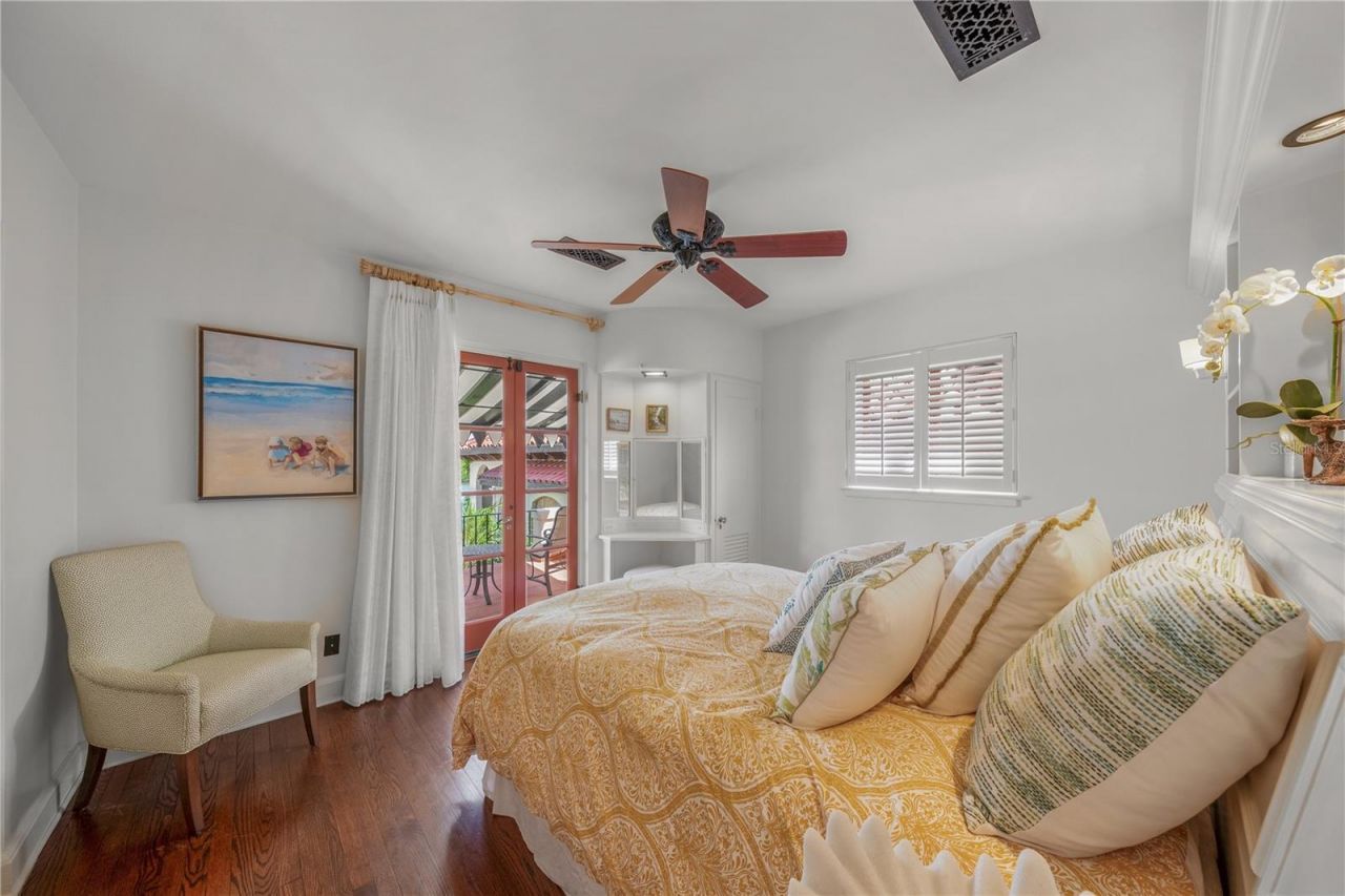 139 S Washington Drive, Sarasota, FL 34236 Photo