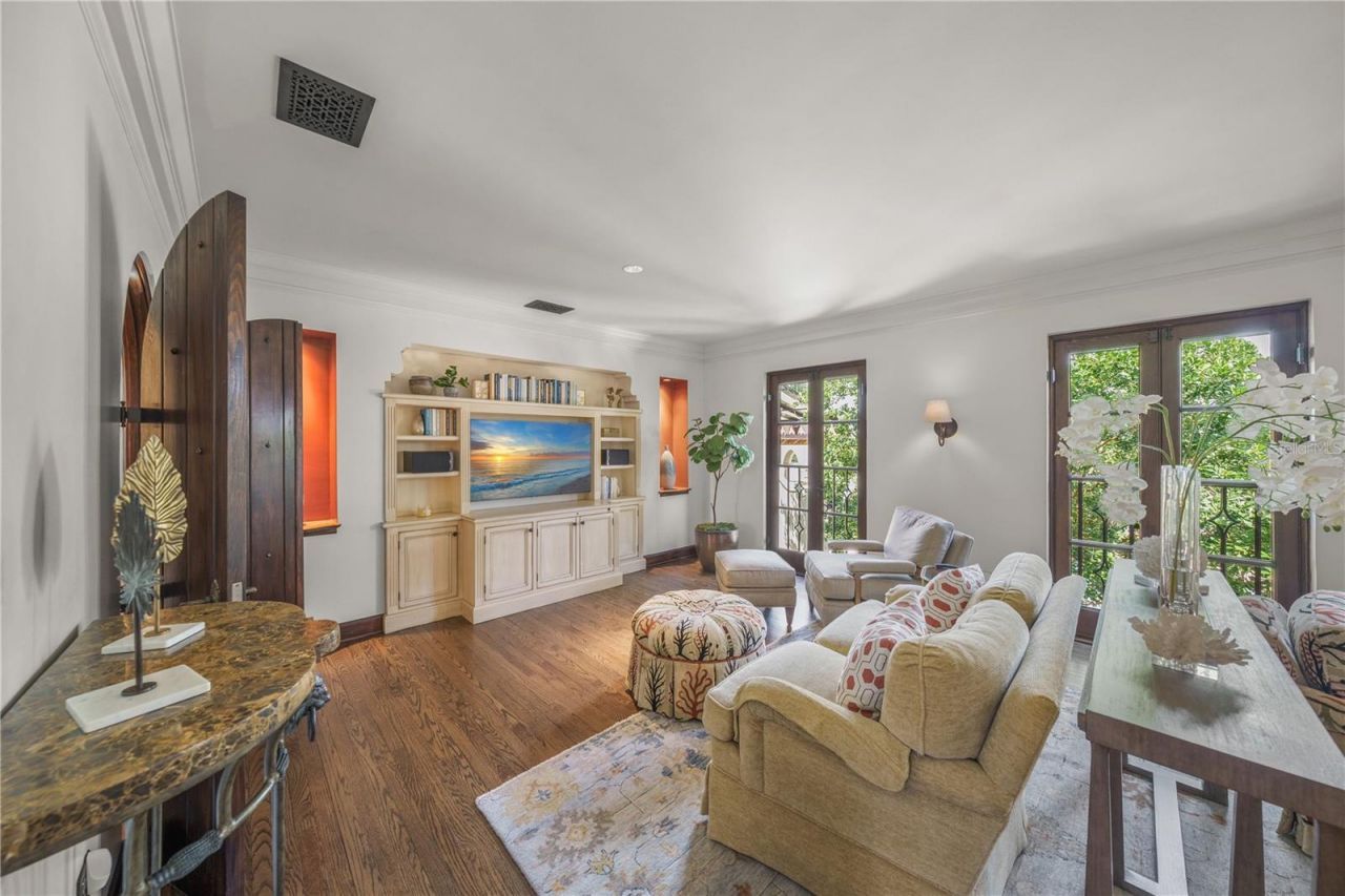 139 S Washington Drive, Sarasota, FL 34236 Photo