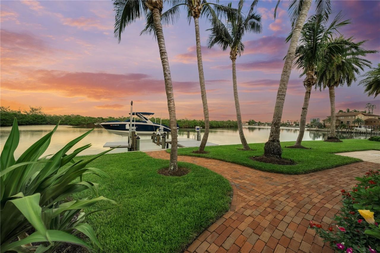 139 S Washington Drive, Sarasota, FL 34236 Photo