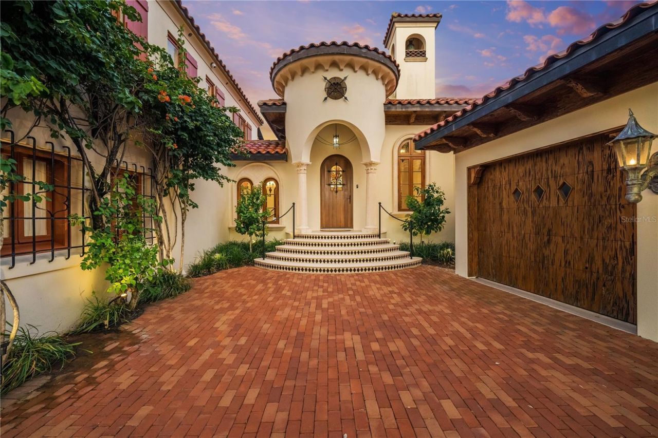 139 S Washington Drive, Sarasota, FL 34236 Photo