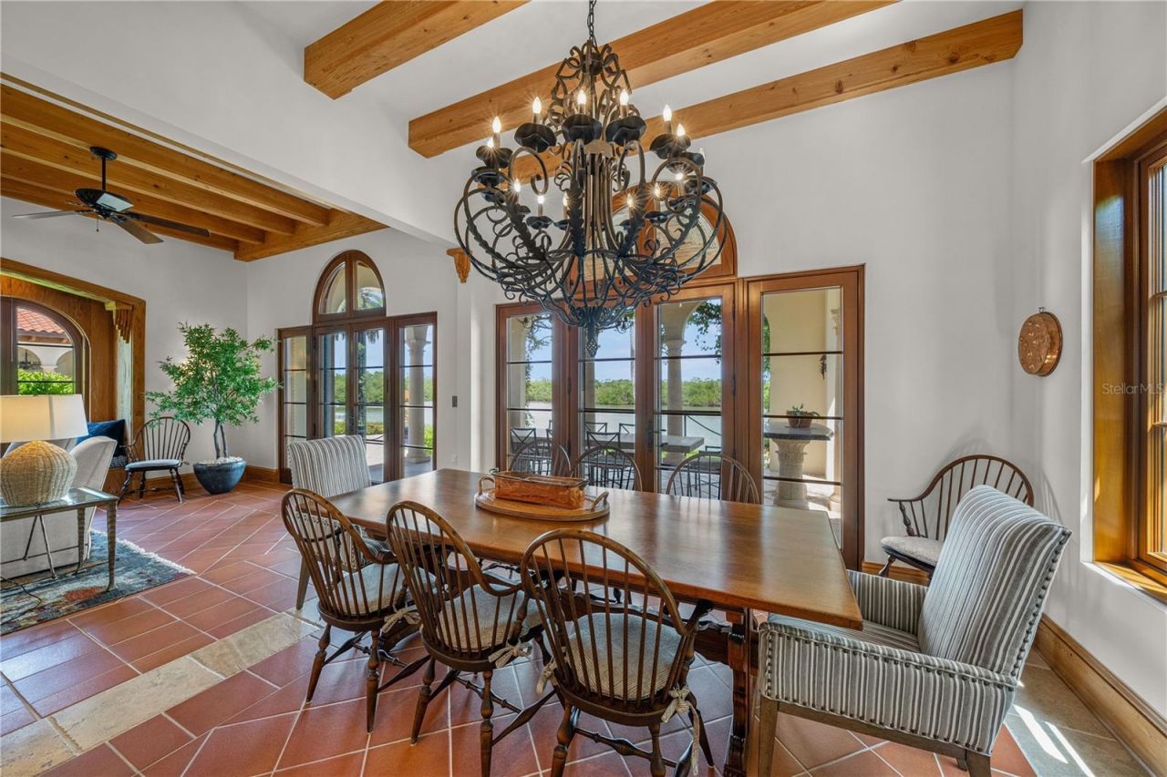 139 S Washington Drive, Sarasota, FL 34236 Photo