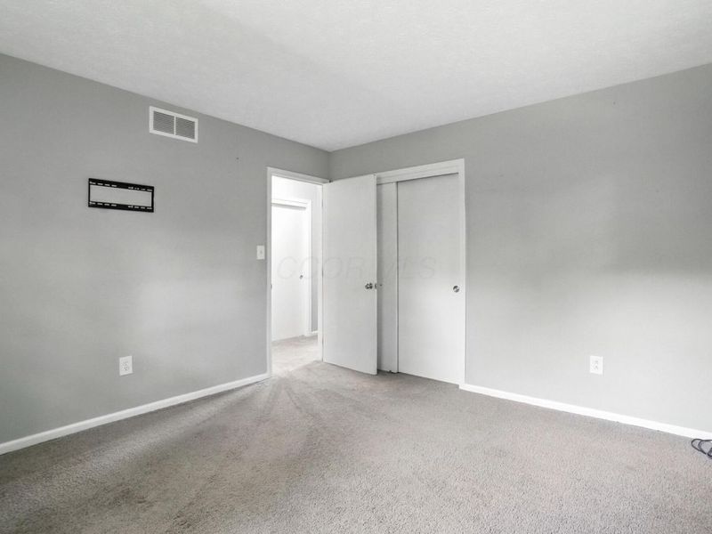 6233 E Walnut Street, Westerville, OH 43081 Photo 37