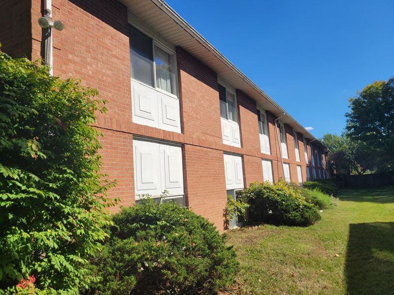 267 N Main Street, Johnstown, OH 43031 Photo 3