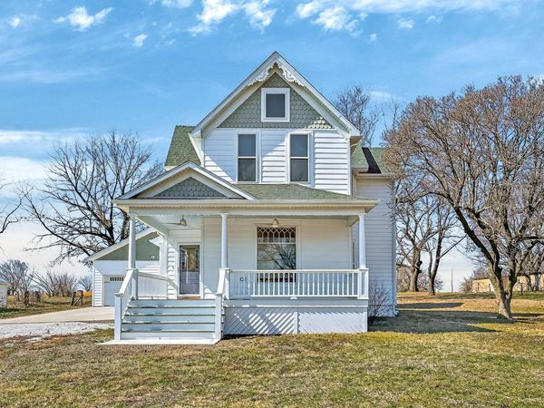 1331 S Copeland Street, Morrisville, MO 65710