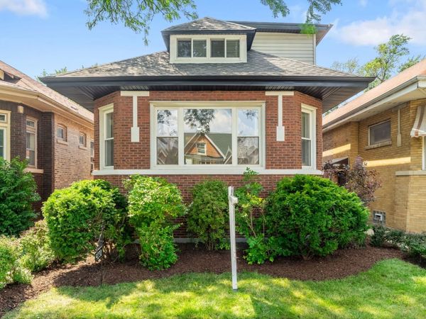 9230 S Elizabeth Street, Chicago, IL 60620