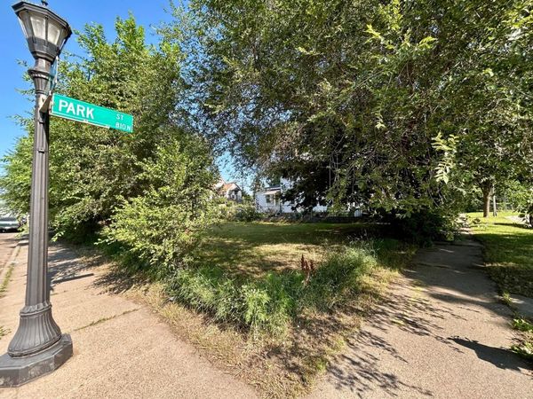 809 Park Street, Saint Paul, MN 55117