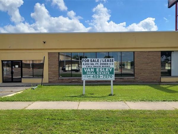 19276 Middlebelt Road, Livonia, MI 48152