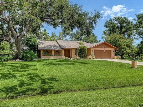 5879 RAVENWOOD DRIVE, SARASOTA, FL 34243