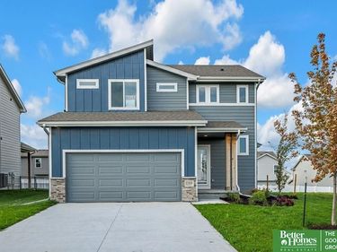 17604 Willit Street, Bennington, NE 68007