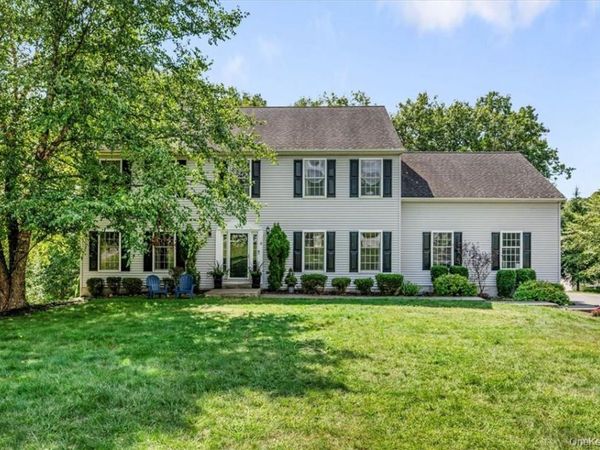 4 Carlisle Court, Highland Mills, NY 10930