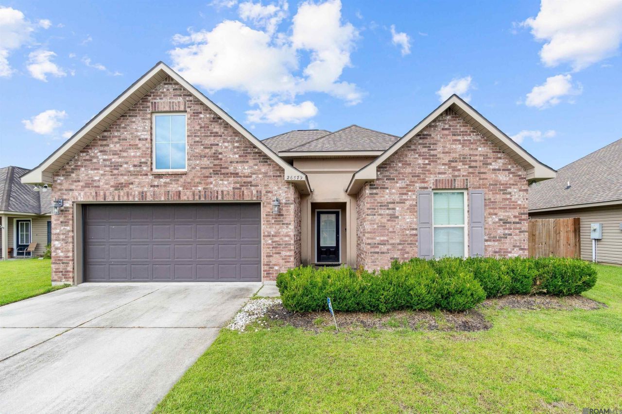 26579 Old Barnwood Ave, Denham Springs, LA 70726 Main Photo