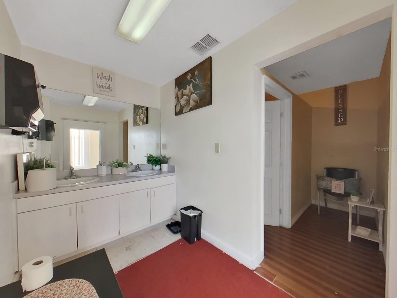 953 E 11th Avenue, Tampa, FL 33605 Photo