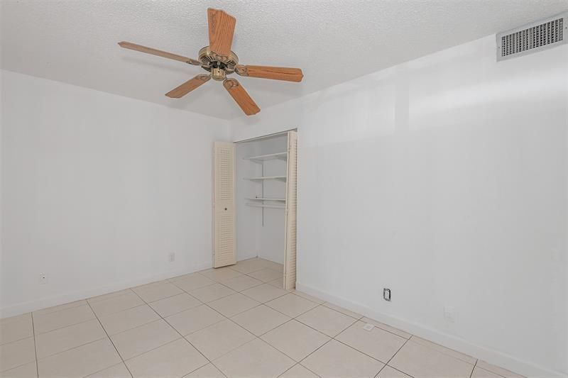6075 N Sabal Palm Boulevard, Unit 204, Tamarac, FL 33319 Photo