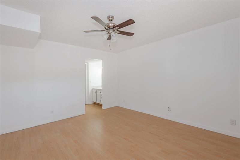 6075 N Sabal Palm Boulevard, Unit 204, Tamarac, FL 33319 Photo