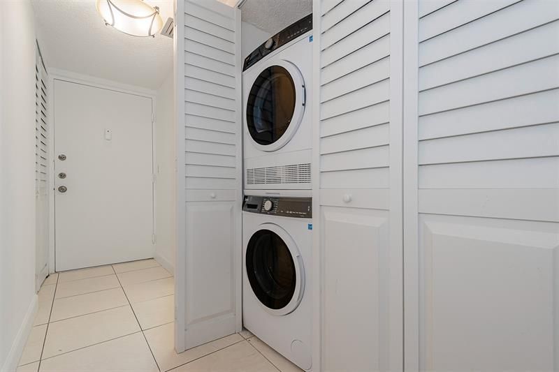 6075 N Sabal Palm Boulevard, Unit 204, Tamarac, FL 33319 Photo