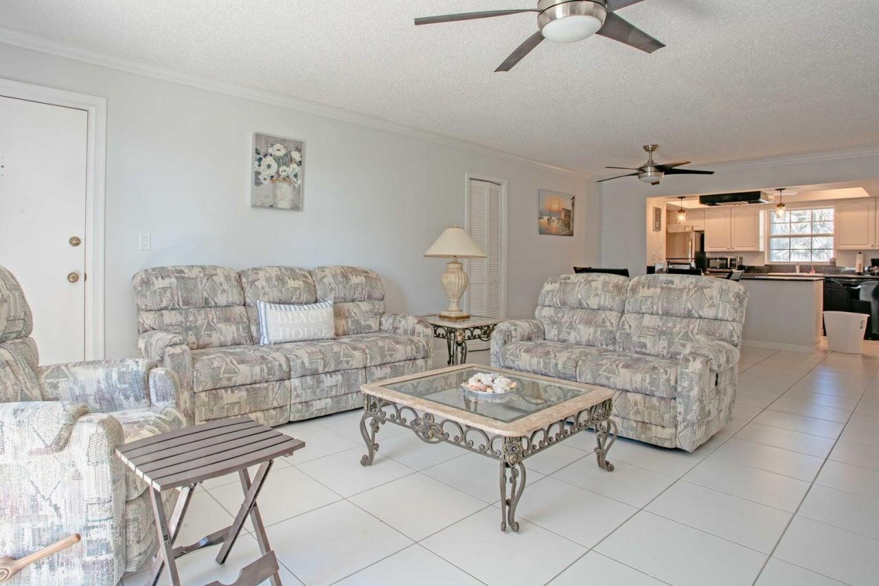 5500 Old Ocean Boulevard, Unit 210, Ocean Ridge, FL 33435 Photo