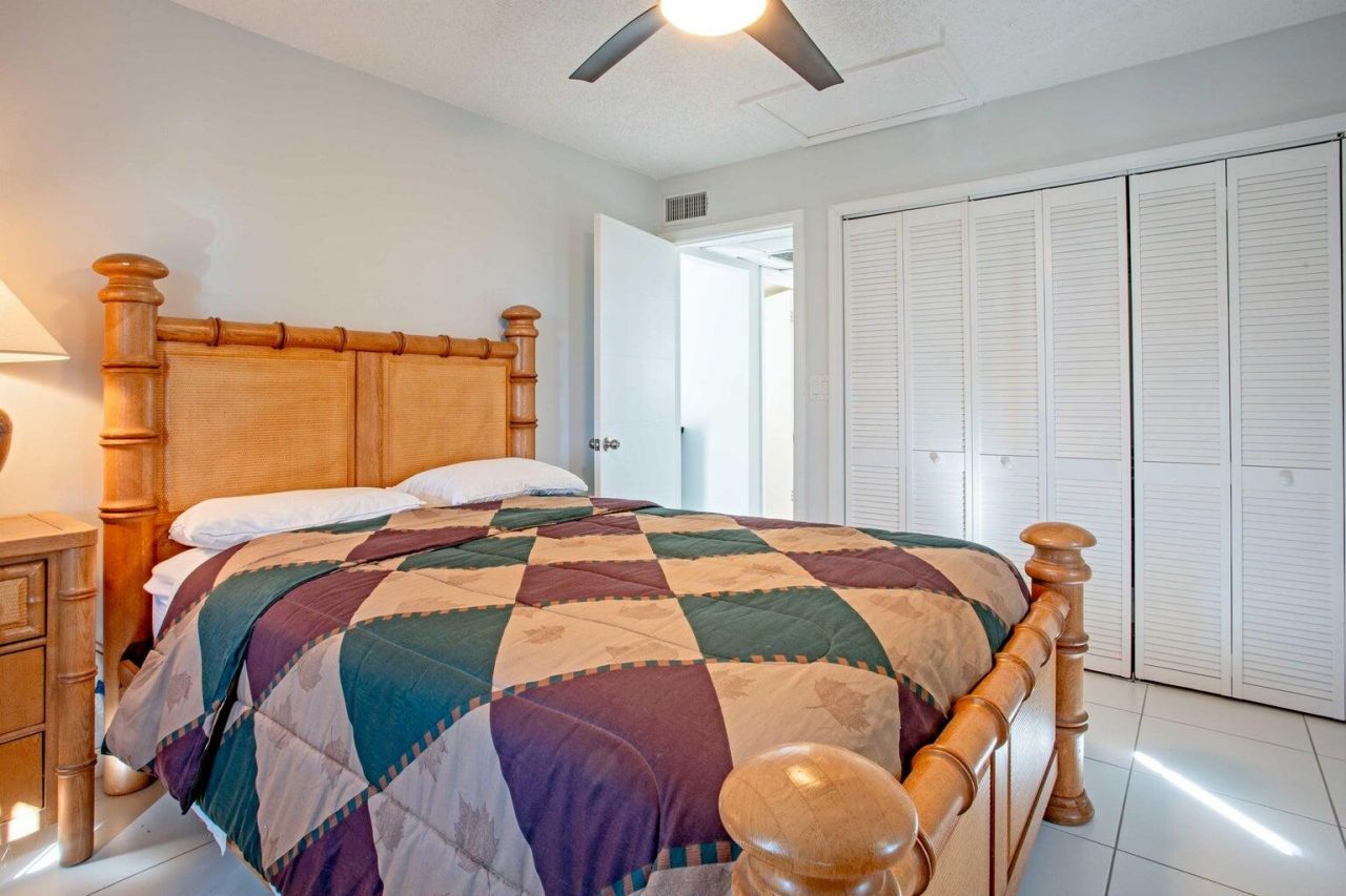 5500 Old Ocean Boulevard, Unit 210, Ocean Ridge, FL 33435 Photo