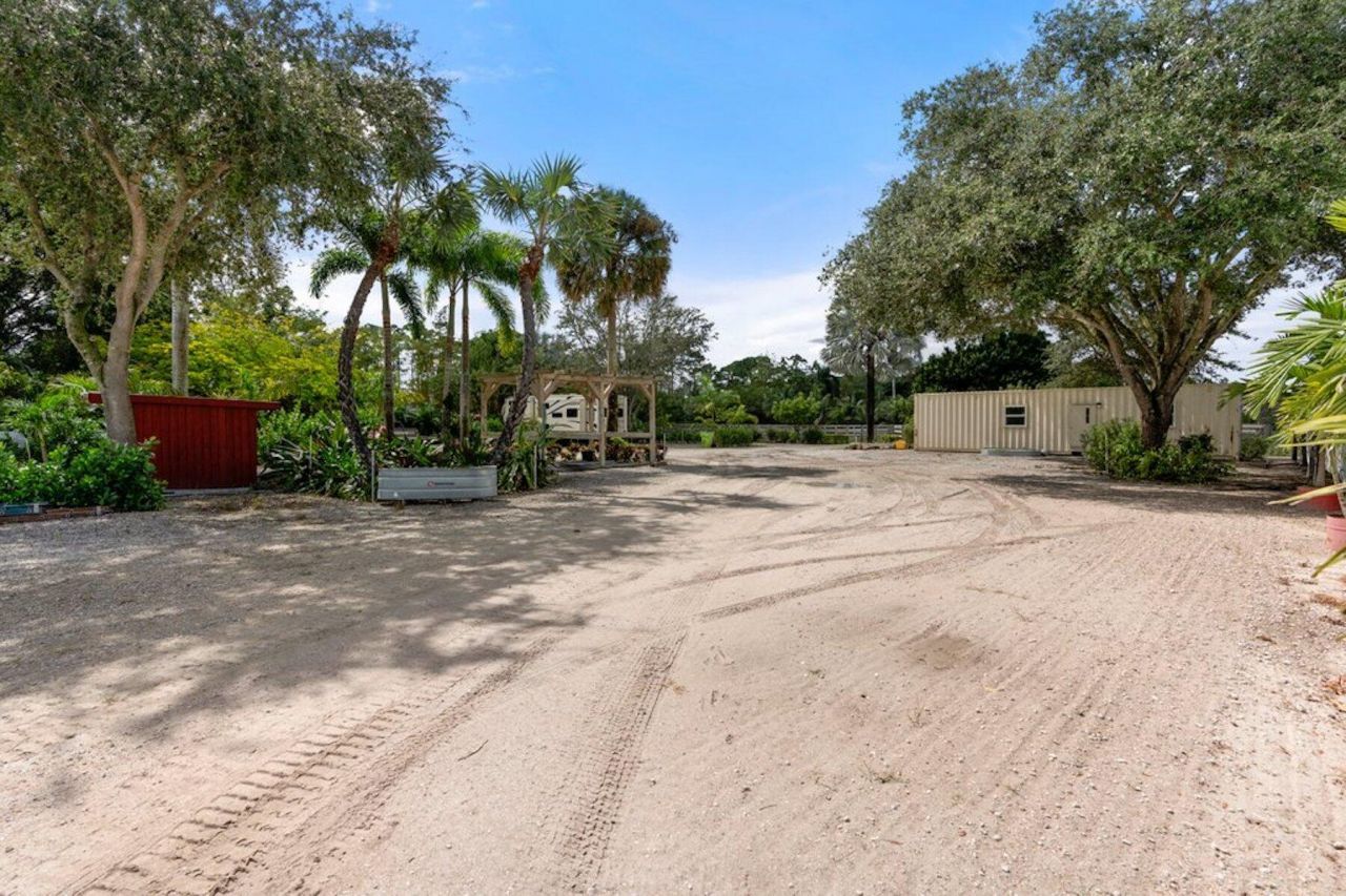 1754 B Road, Loxahatchee Groves, FL 33470 Photo