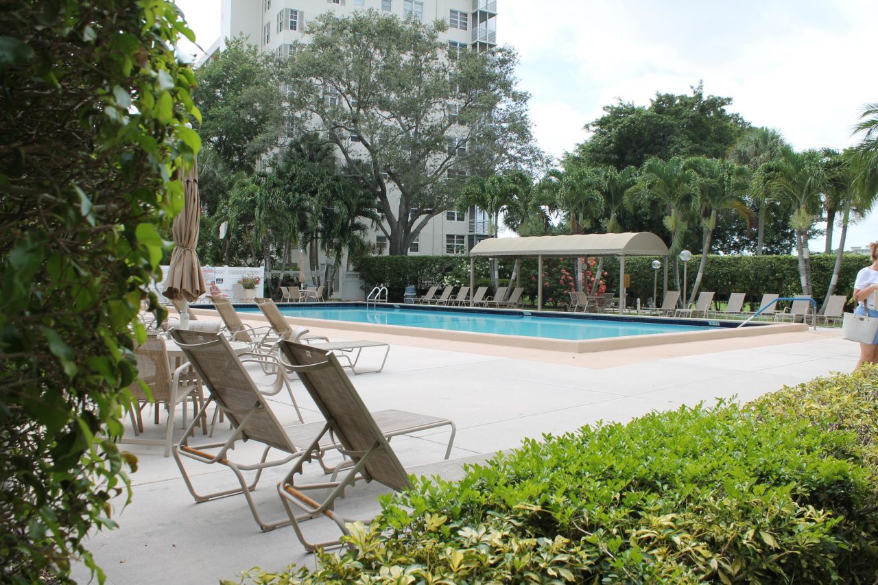 3507 Oaks Way, Unit 603, Pompano Beach, FL 33069 Photo